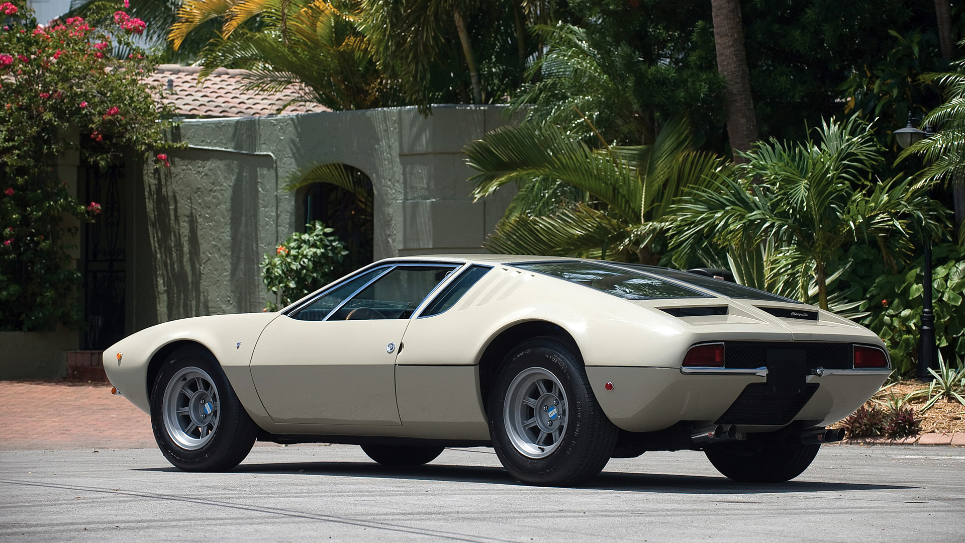1967 De Tomaso Mangusta 4