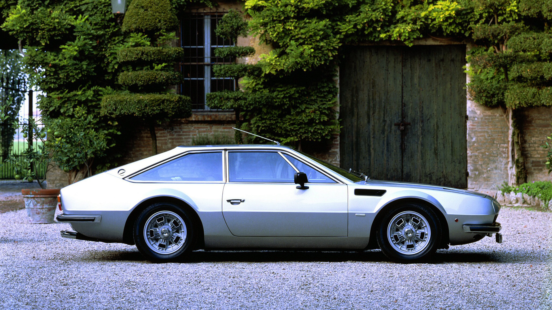 1973 Lamborghini Jarama 2
