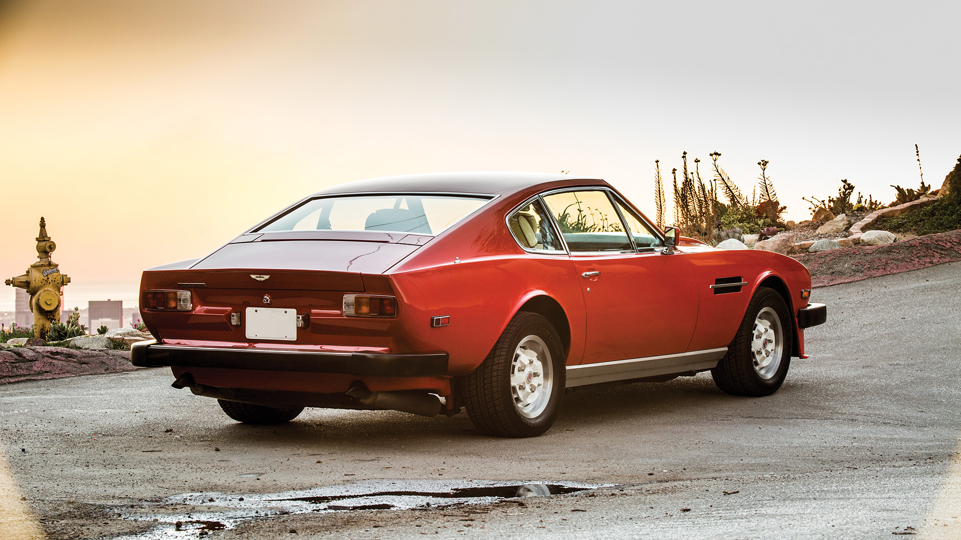 1979 Aston Martin V8 Vantage 2
