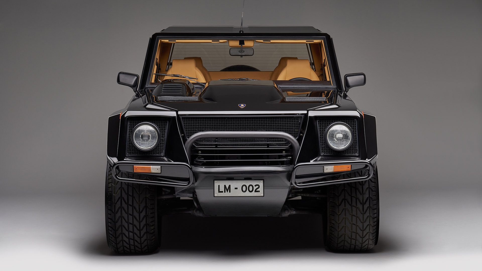 1986 Lamborghini LM002 2