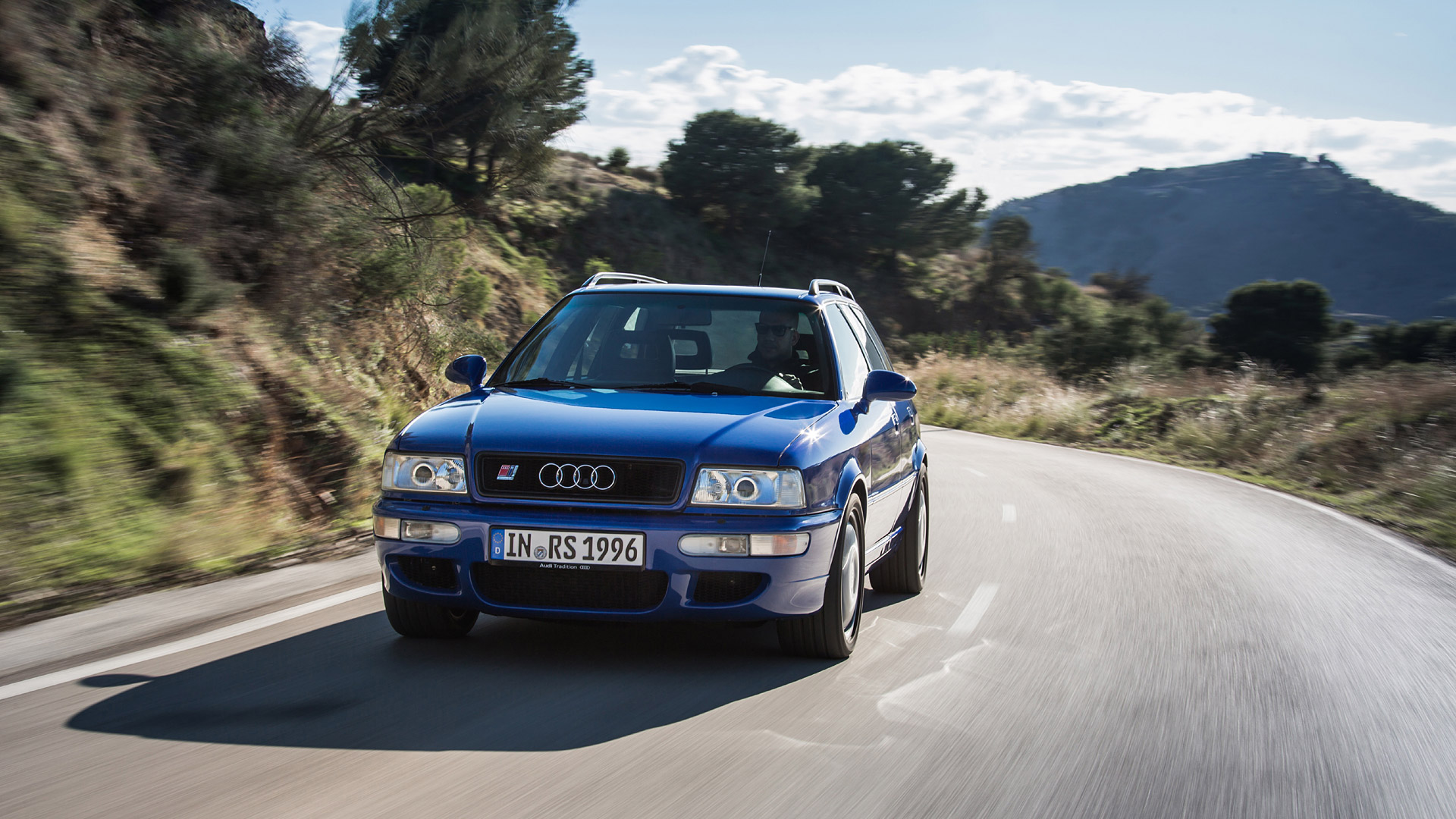1995 Audi RS2 3