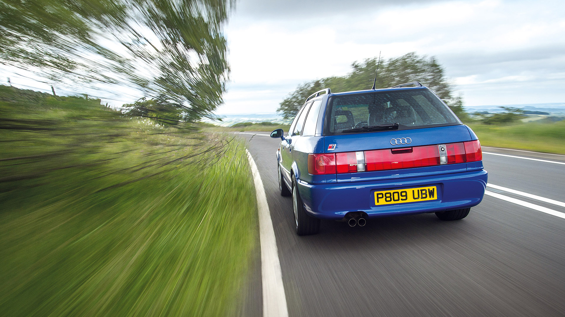 1995 Audi RS2 4