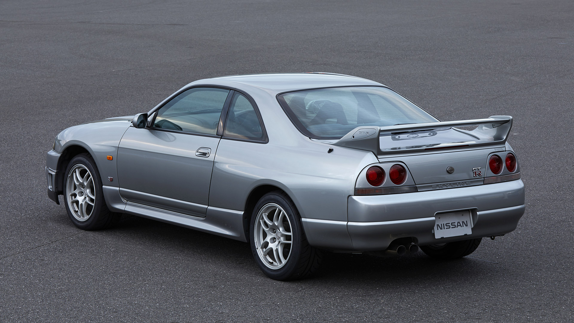 1995 Nissan Skyline GT-R 3