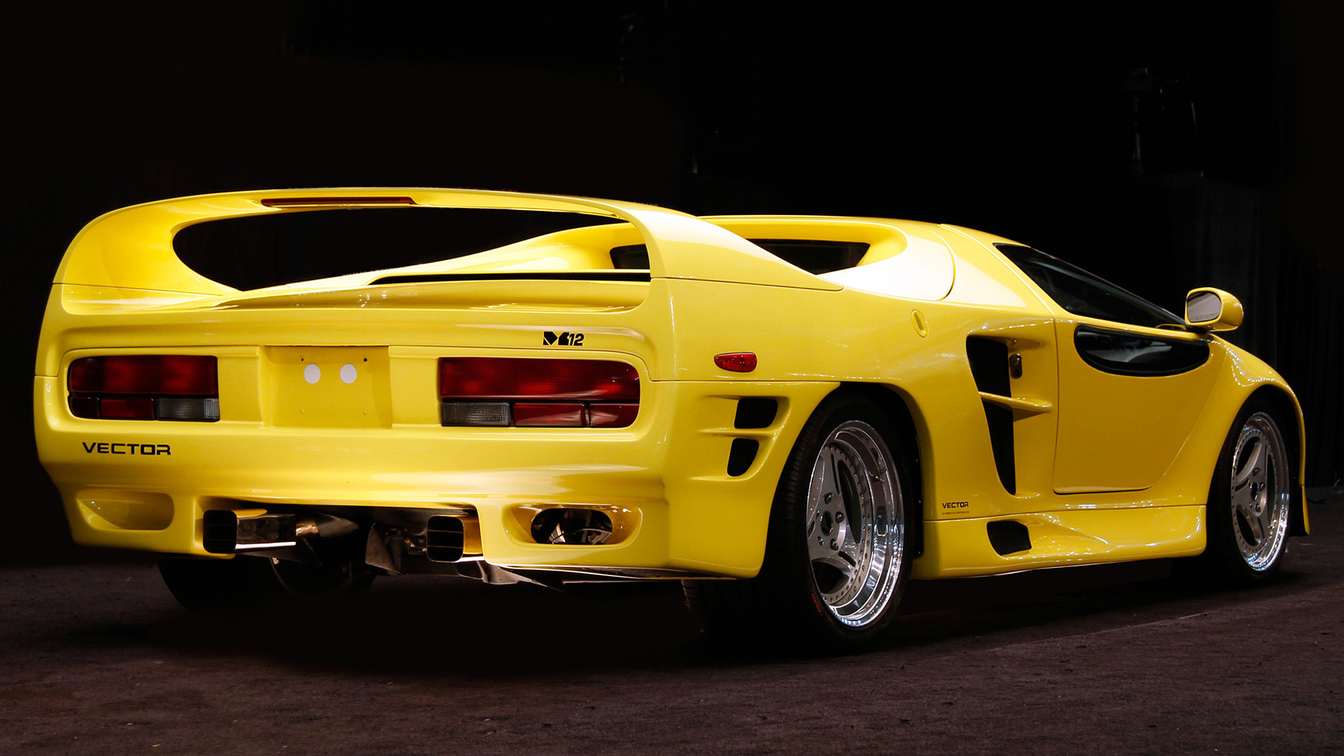 1995 Vector M12 2