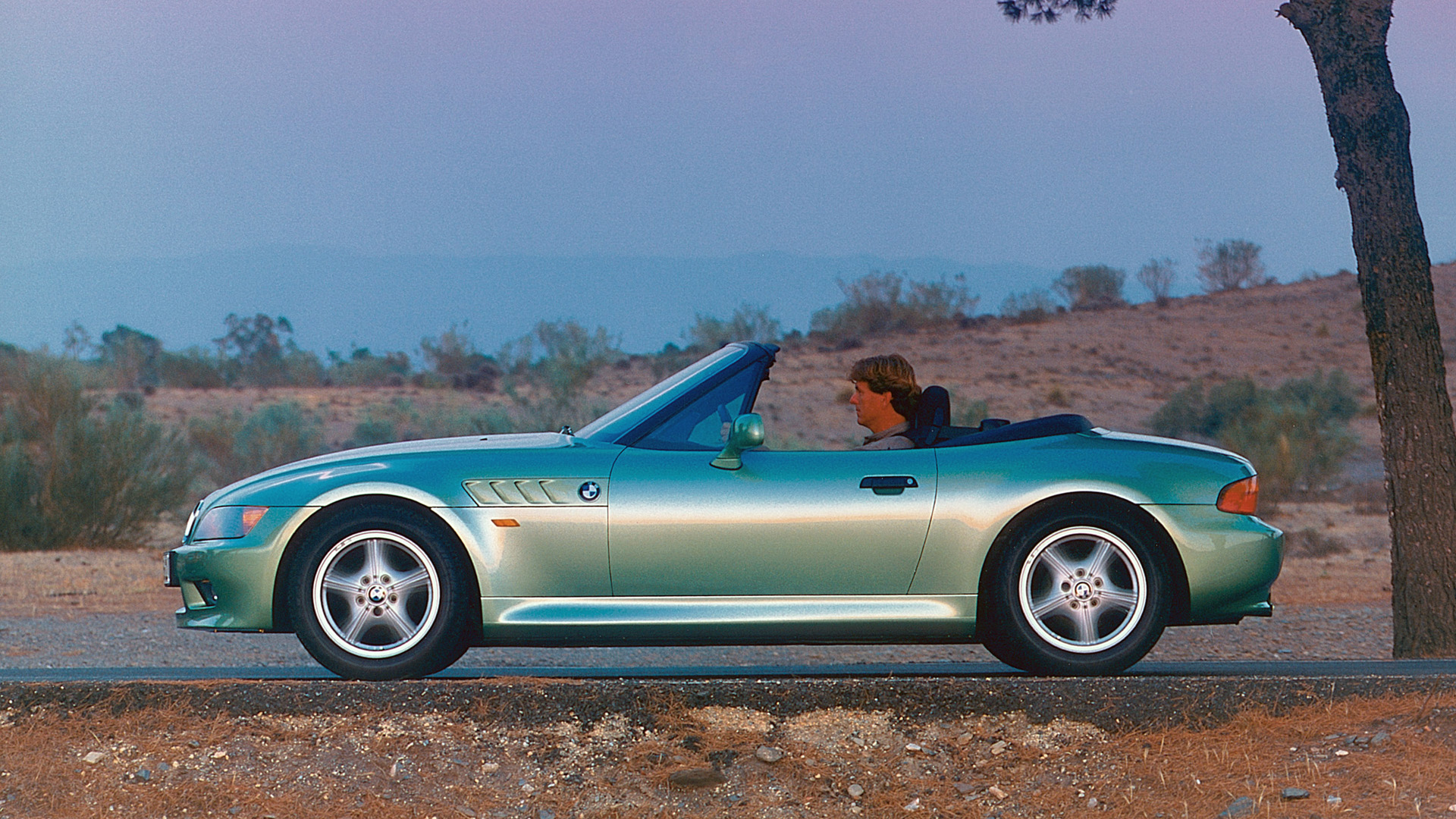 1996 BMW Z3 Roadster 2