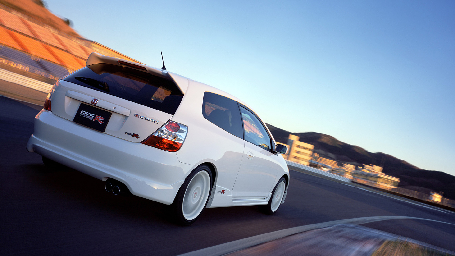 2003 Honda Civic Type R 2