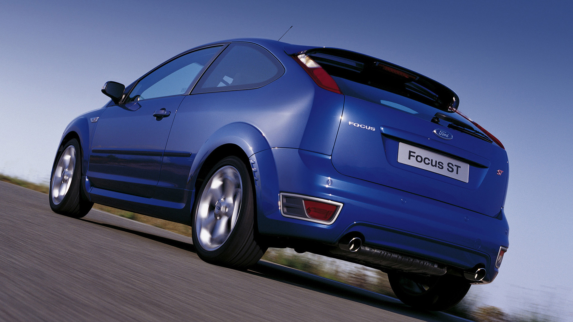2005 Ford Focus ST 2