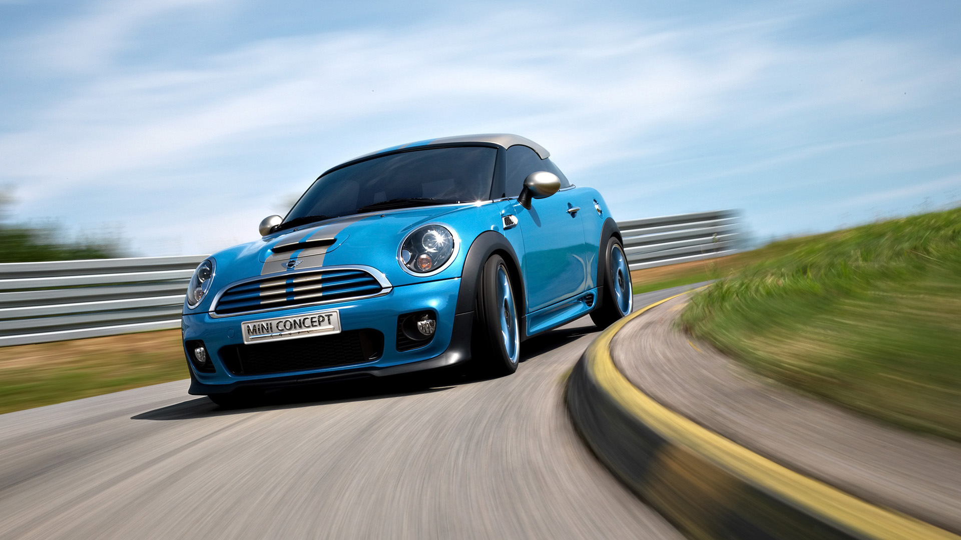 2009 Mini Coupe Concept 3