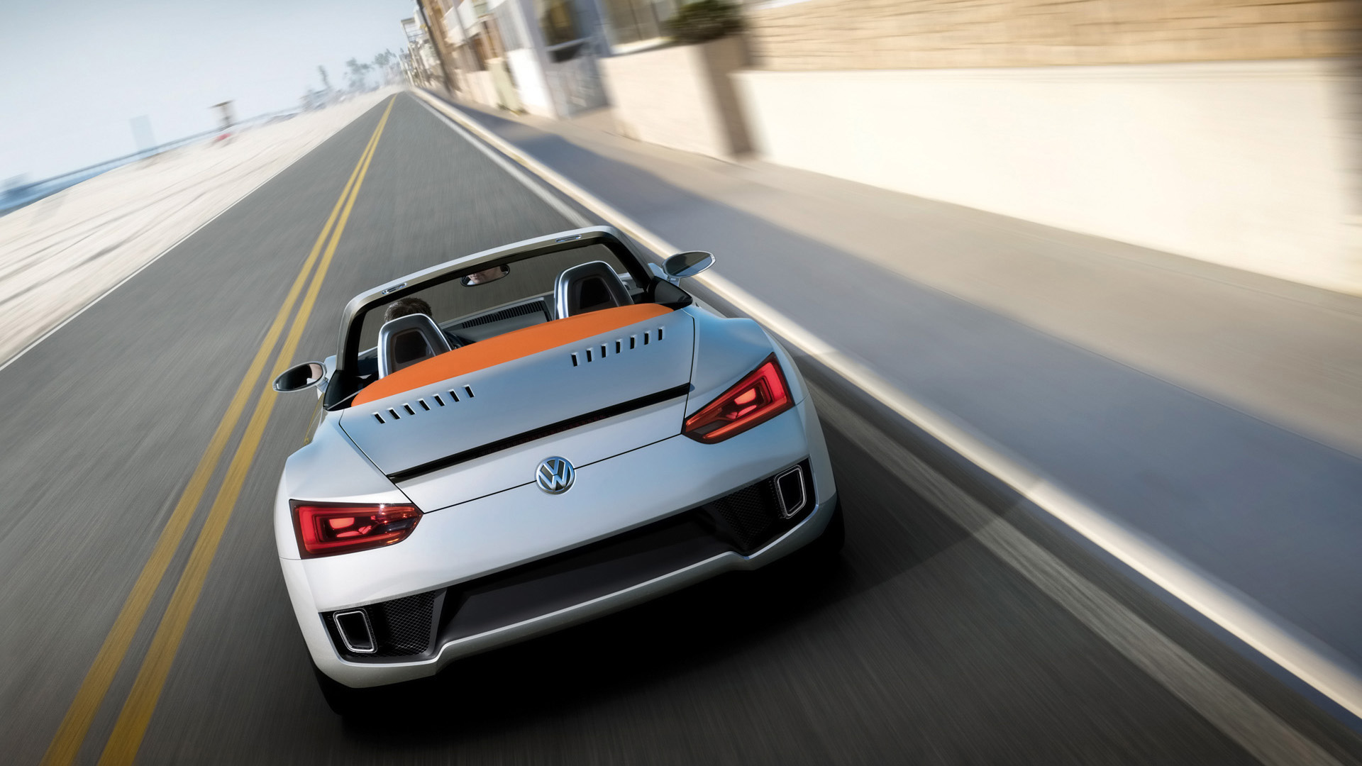 2009 Volkswagen Concept BlueSport 2