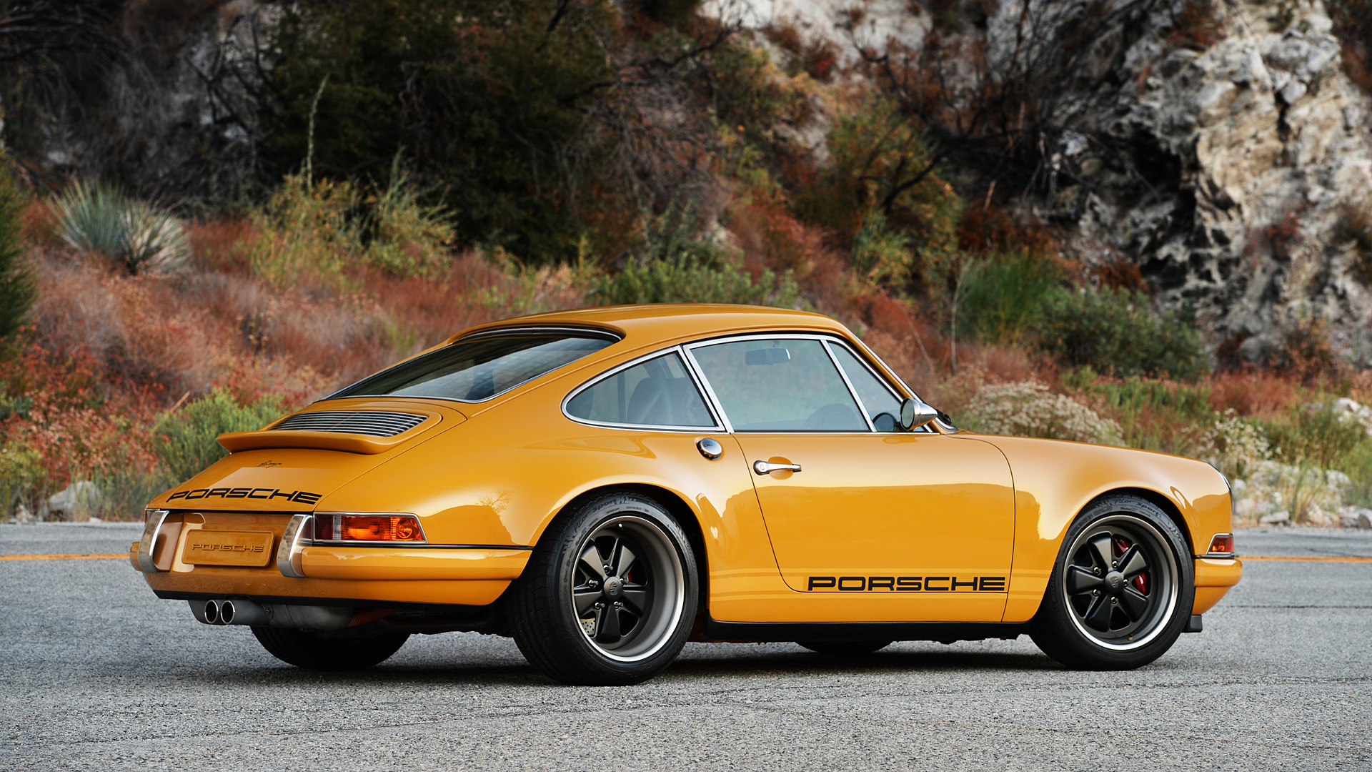 2010 Singer 911 2