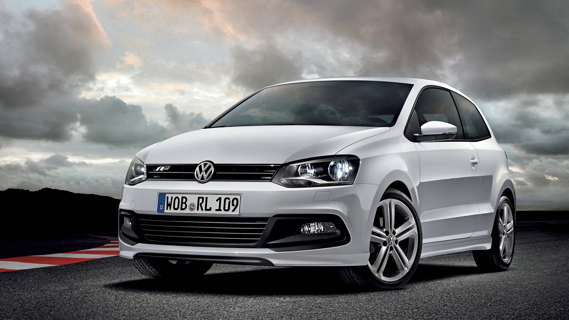 2011 Volkswagen Polo R-Line