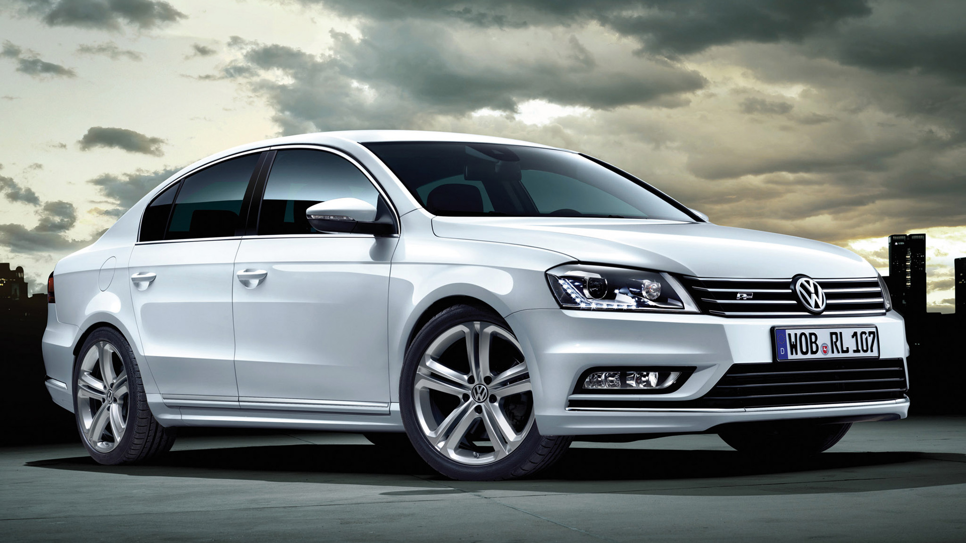 2012 Volkswagen Passat R-Line
