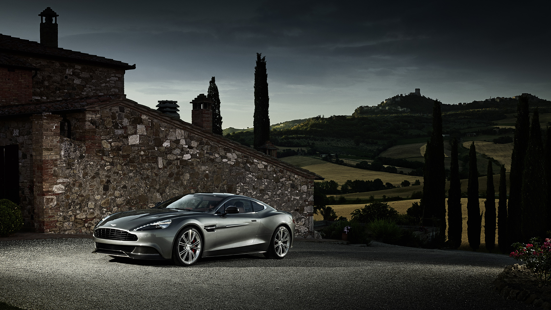 2013 Aston Martin AM 310 Vanquish 4