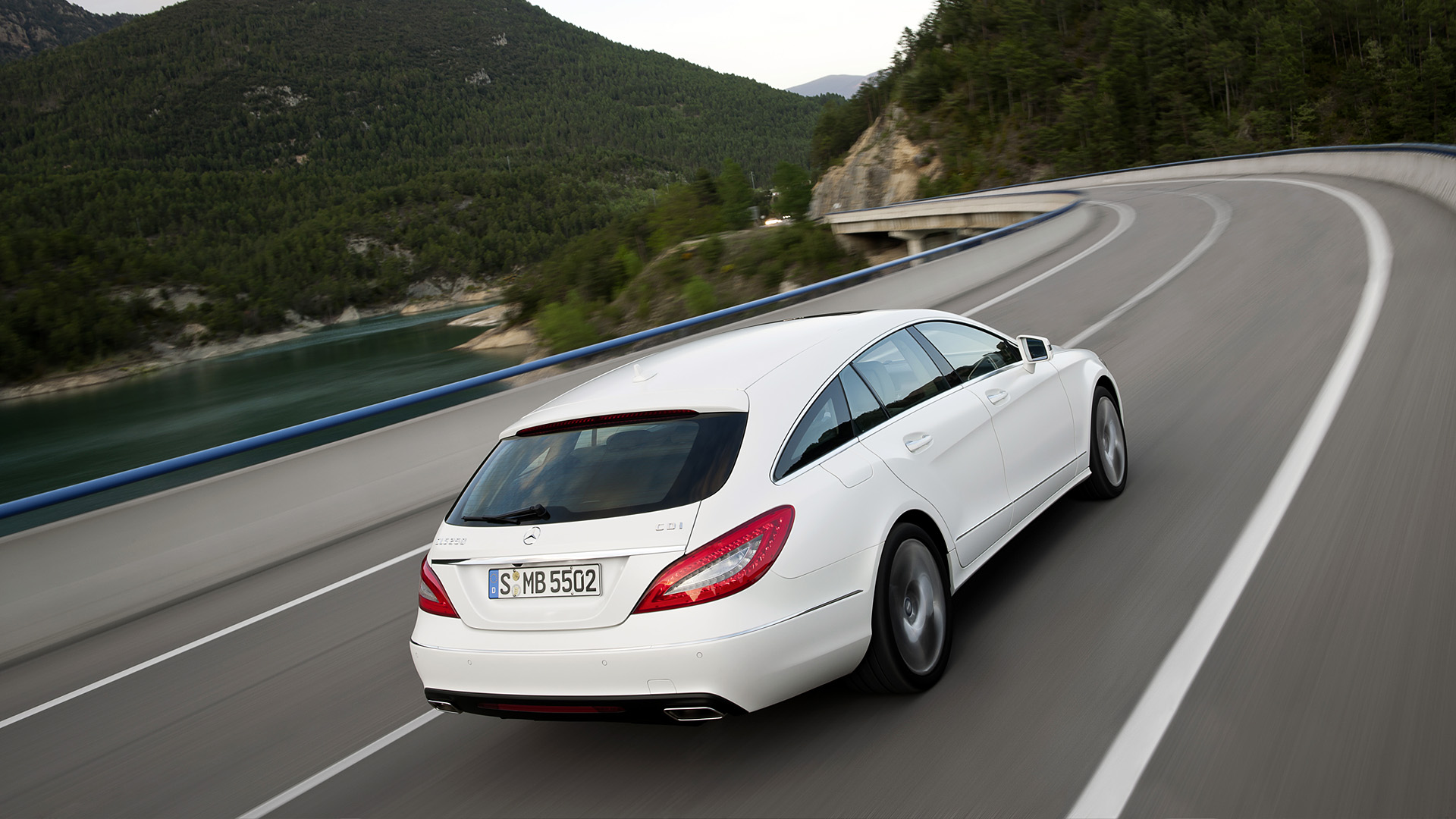 2013 Mercedes-Benz CLS Shooting Brake 4