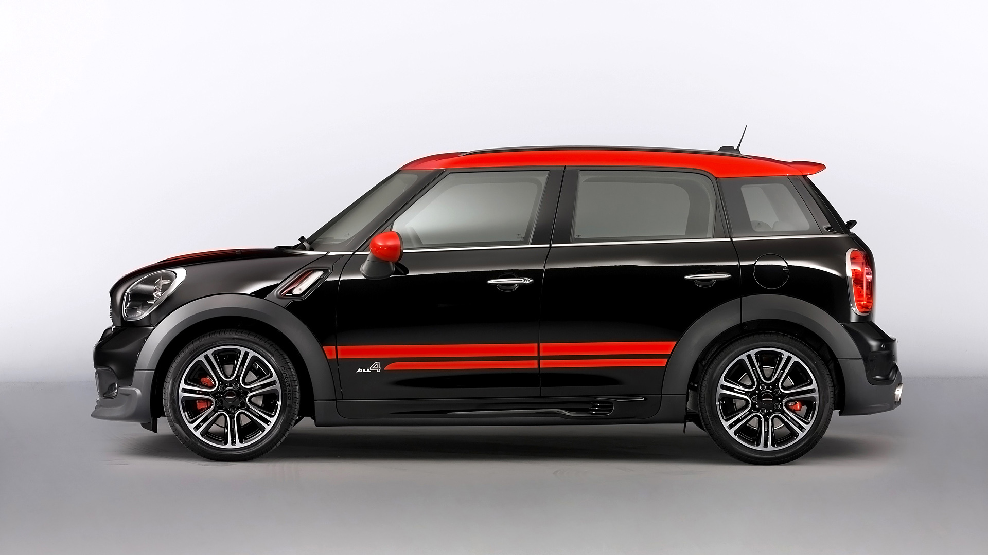2013 Mini John Cooper Works Countryman 2