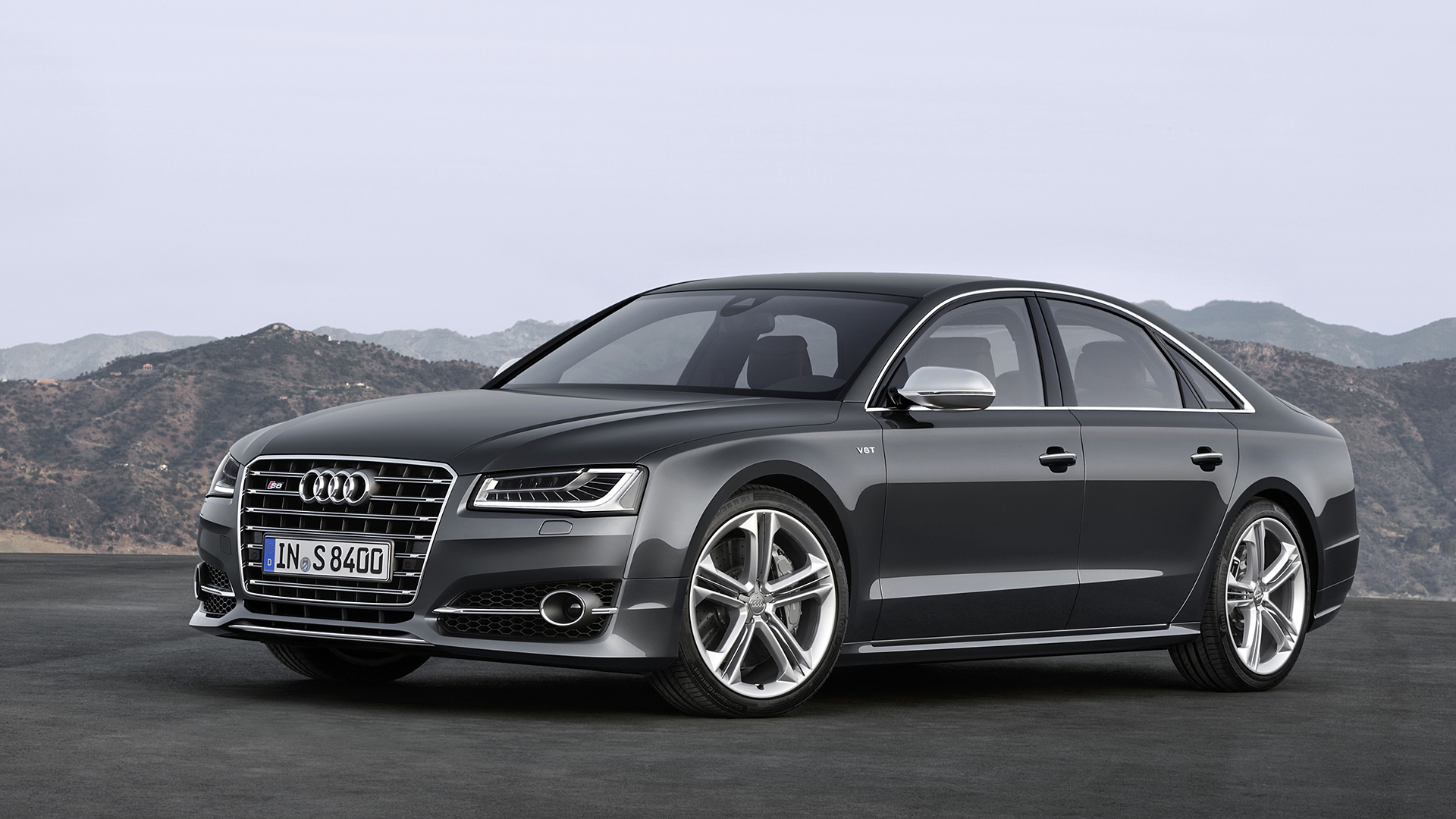 2014 Audi S8 3
