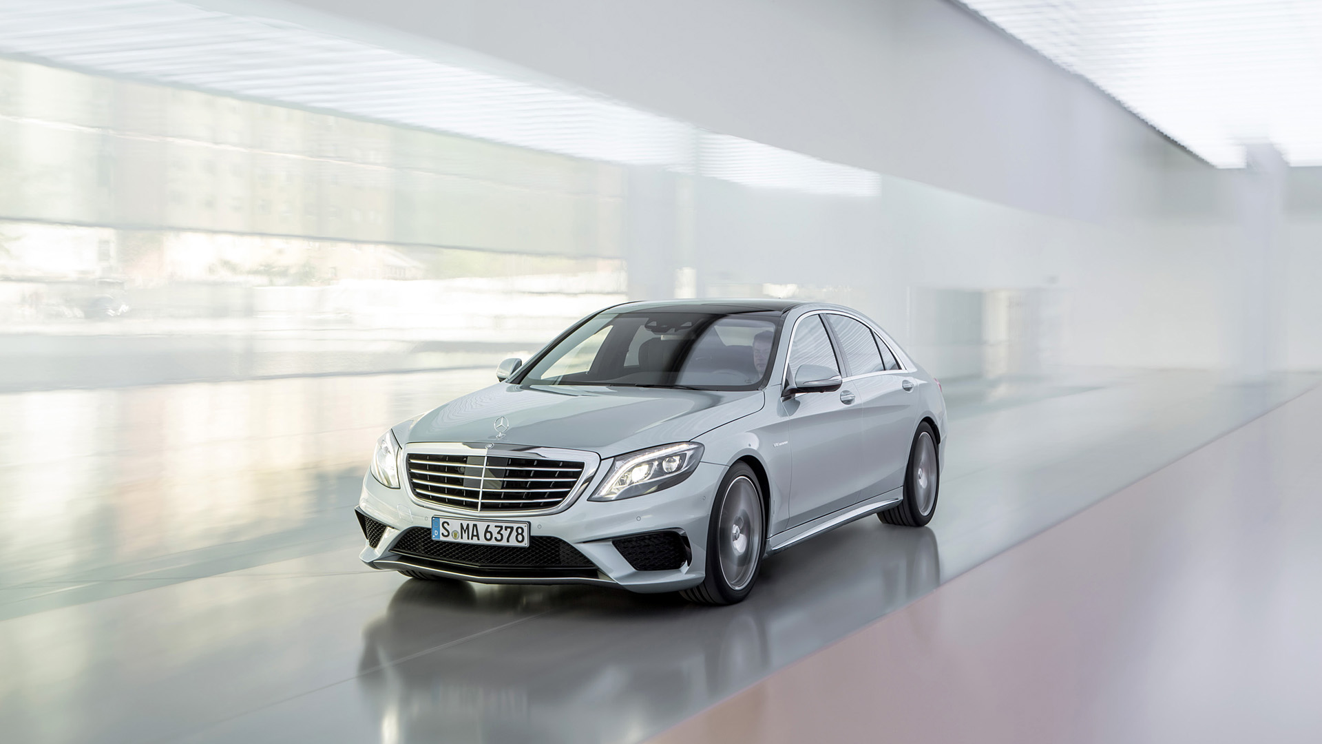 2014 Mercedes-Benz S63 AMG