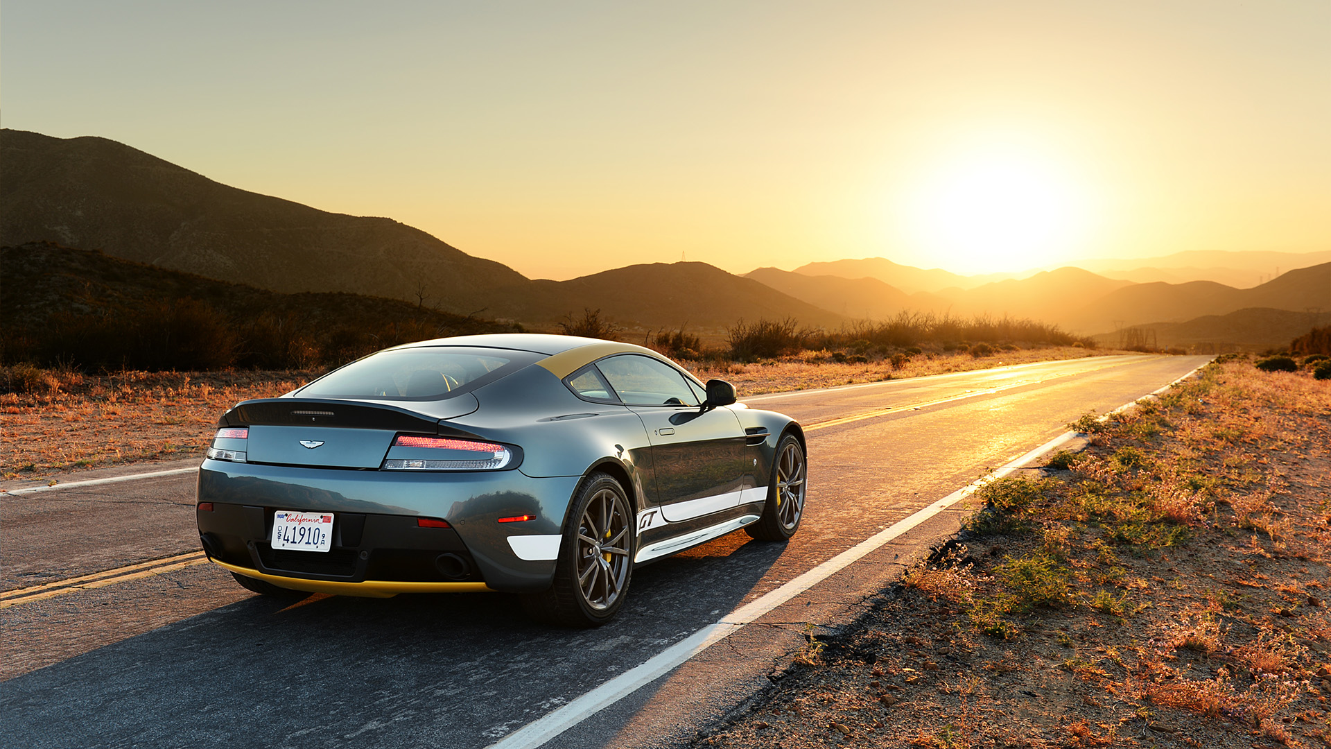 2015 Aston Martin V8 Vantage GT