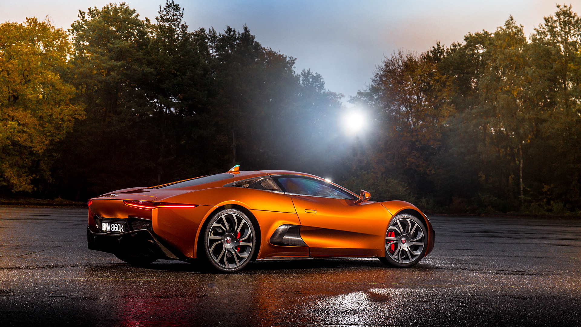 2015 Jaguar C-X75 Bond Concept 2