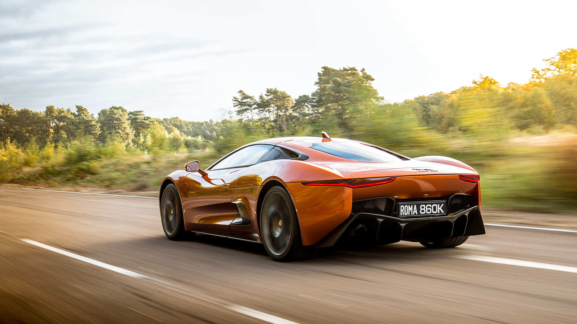 2015 Jaguar C-X75 Bond Concept 4