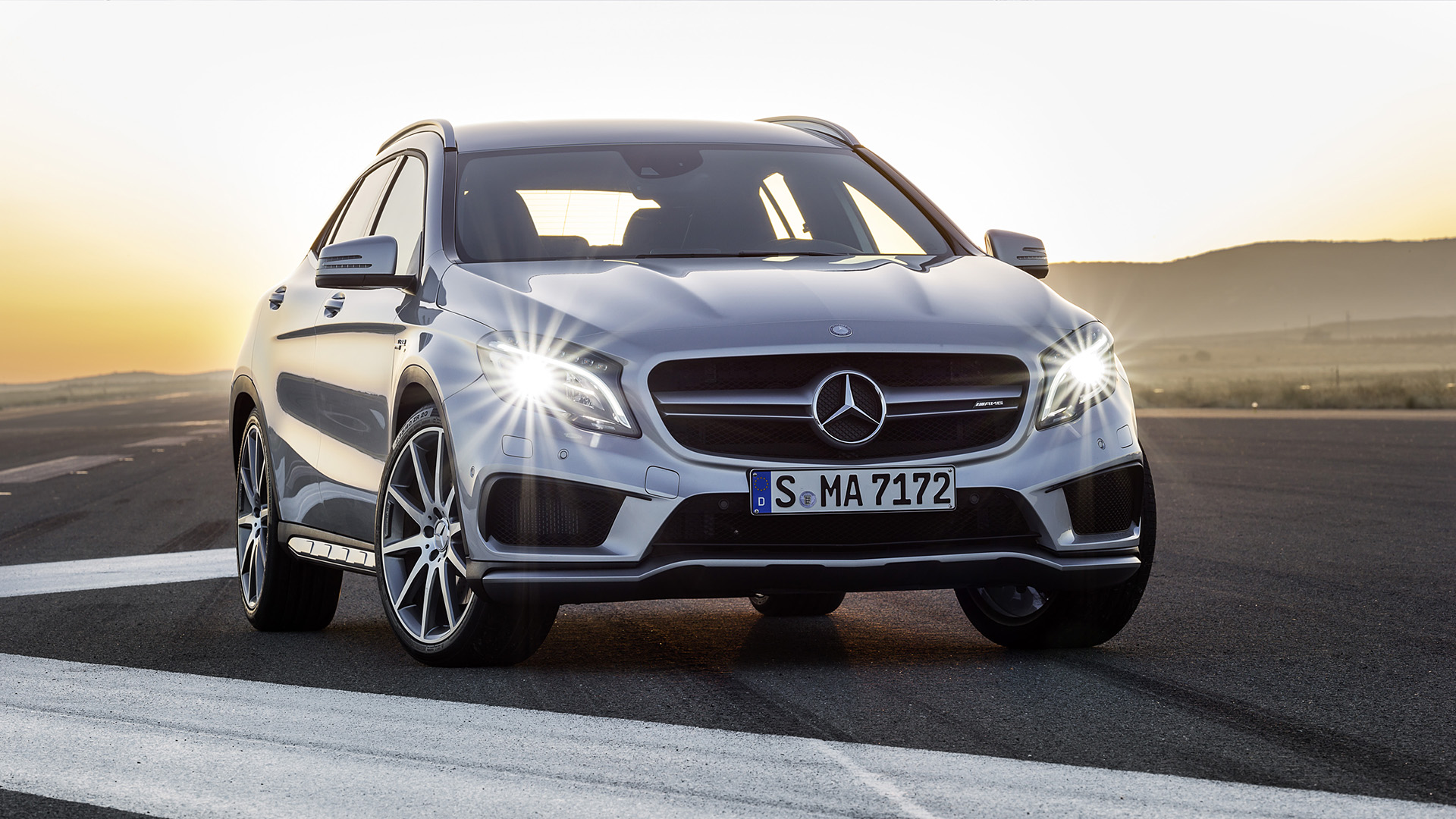 2015 Mercedes-Benz GLA45 AMG