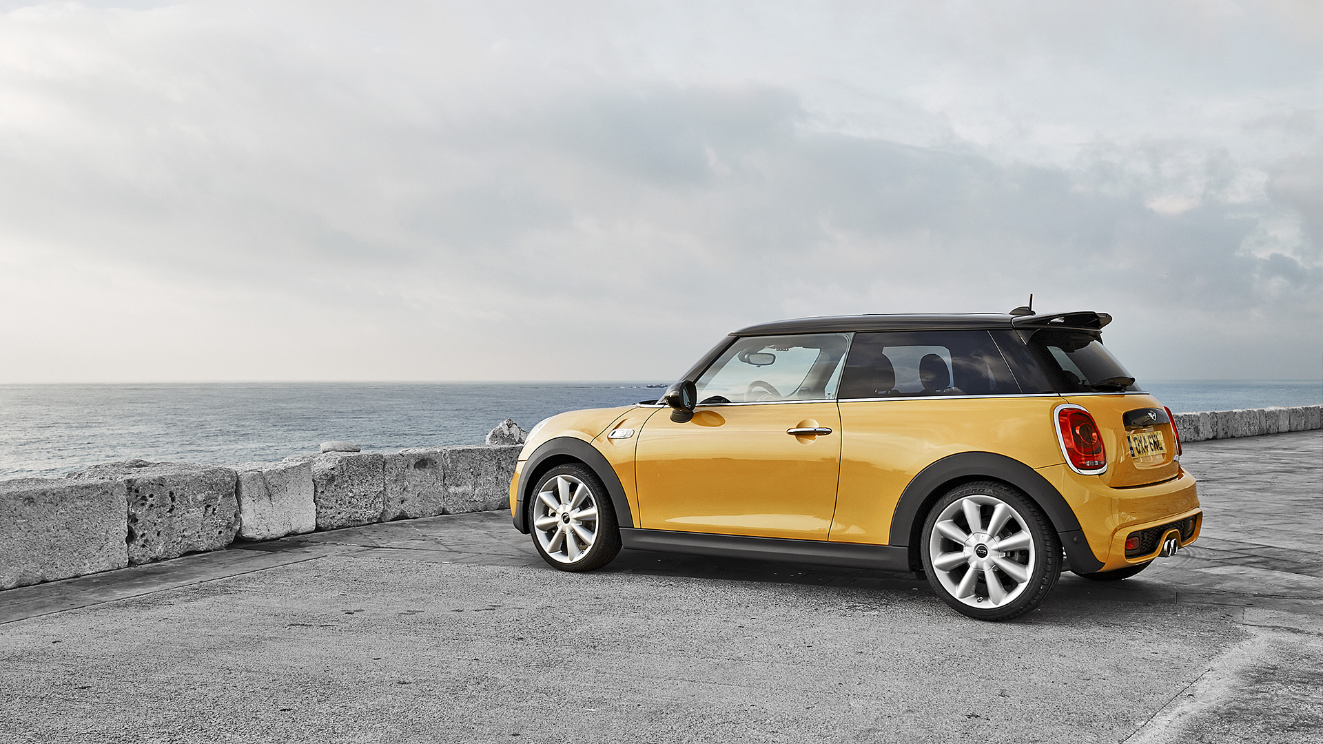 2015 Mini Cooper S 4