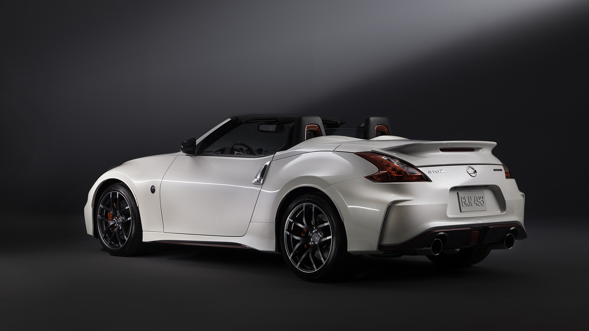 2015 Nissan 370Z Nismo Roadster Concept 3