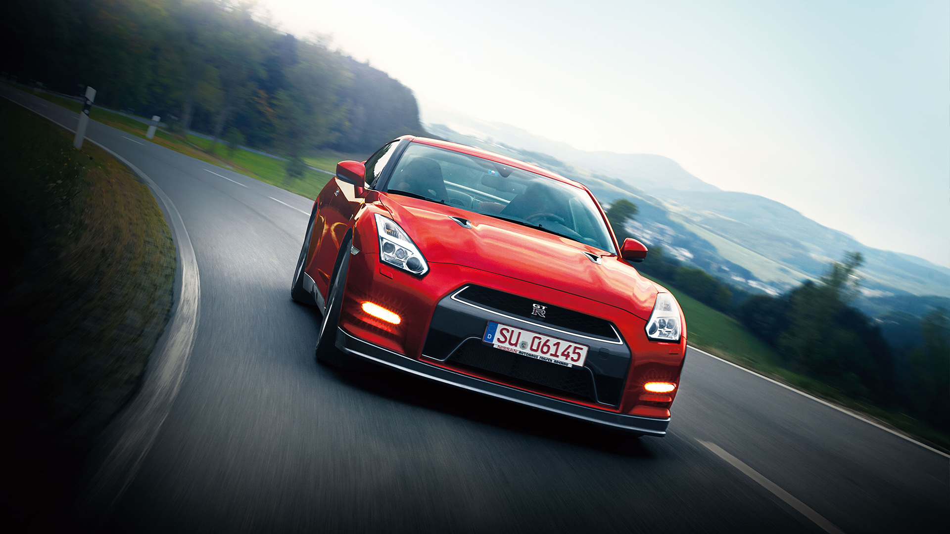 2015 Nissan GT-R 2
