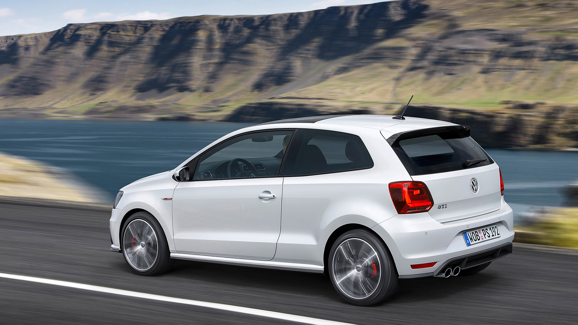 2015 Volkswagen Polo GTI 4