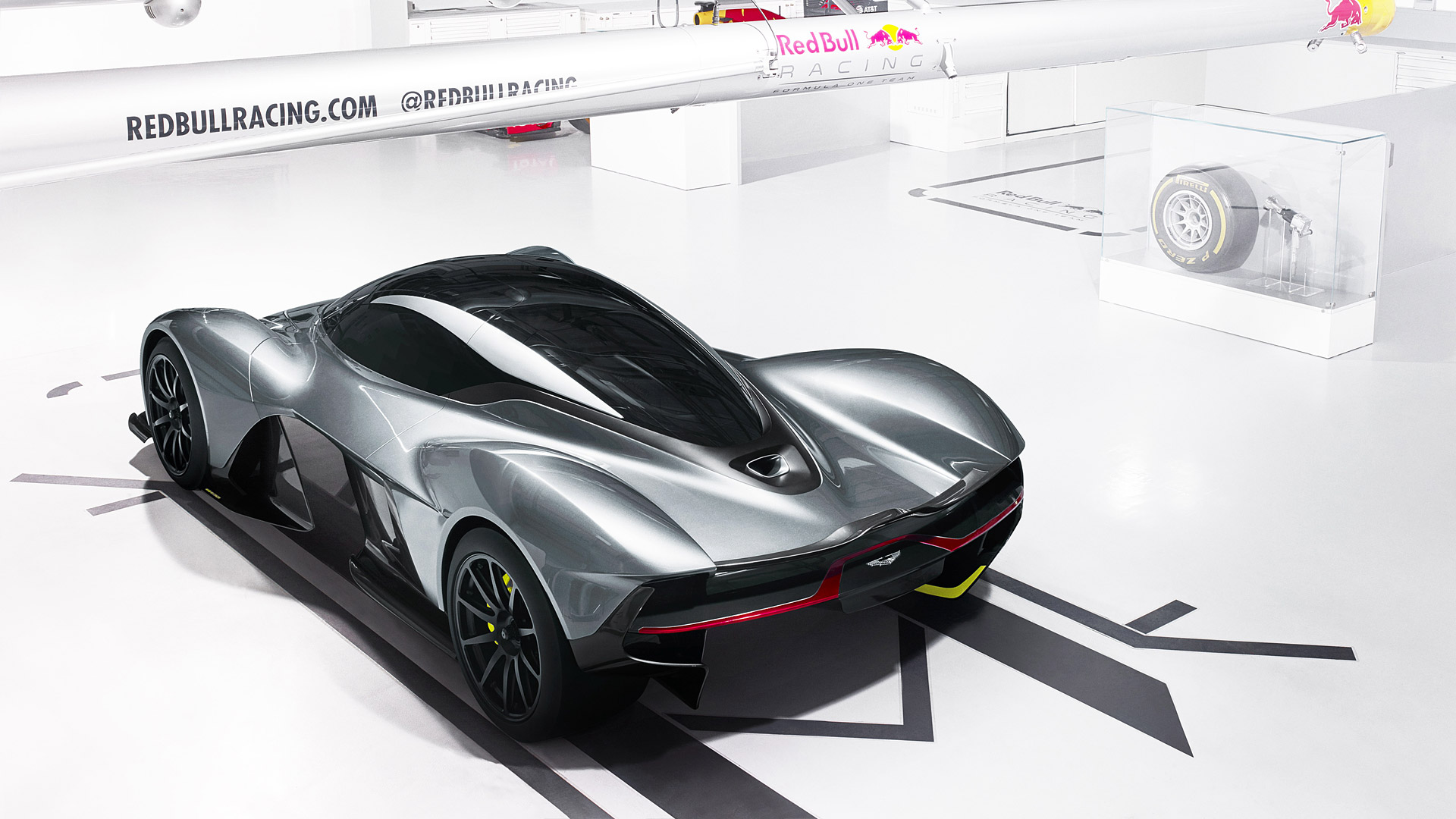 2016 Aston Martin AM-RB 001 Concept 4