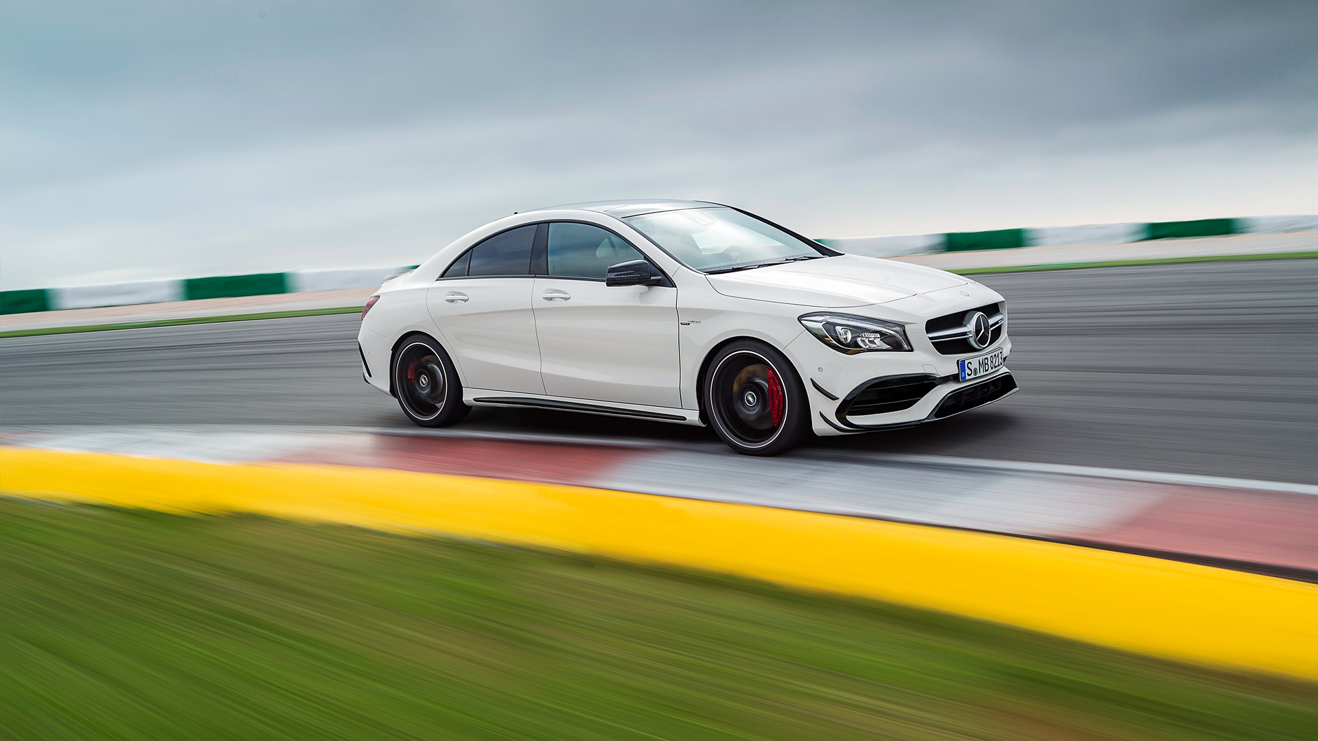 2017 Mercedes-Benz CLA45 AMG 3