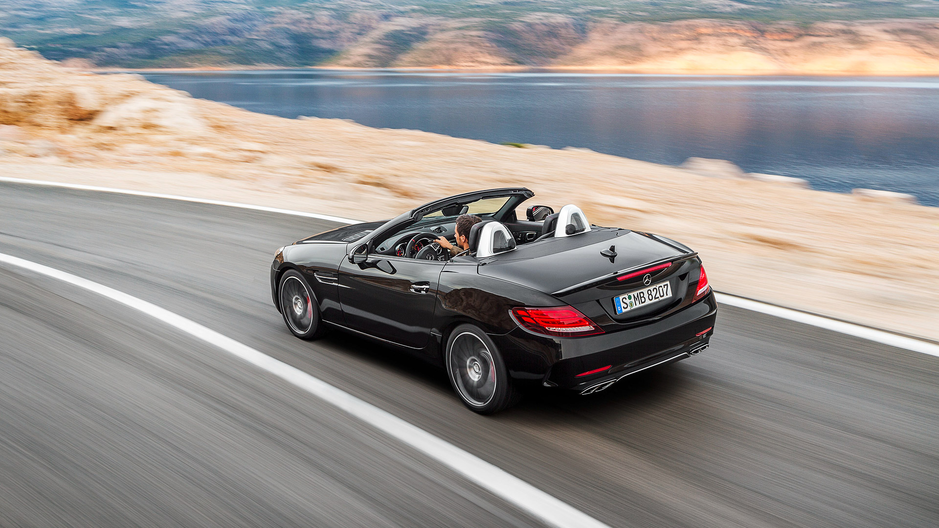 2017 Mercedes-Benz SLC43 AMG 2