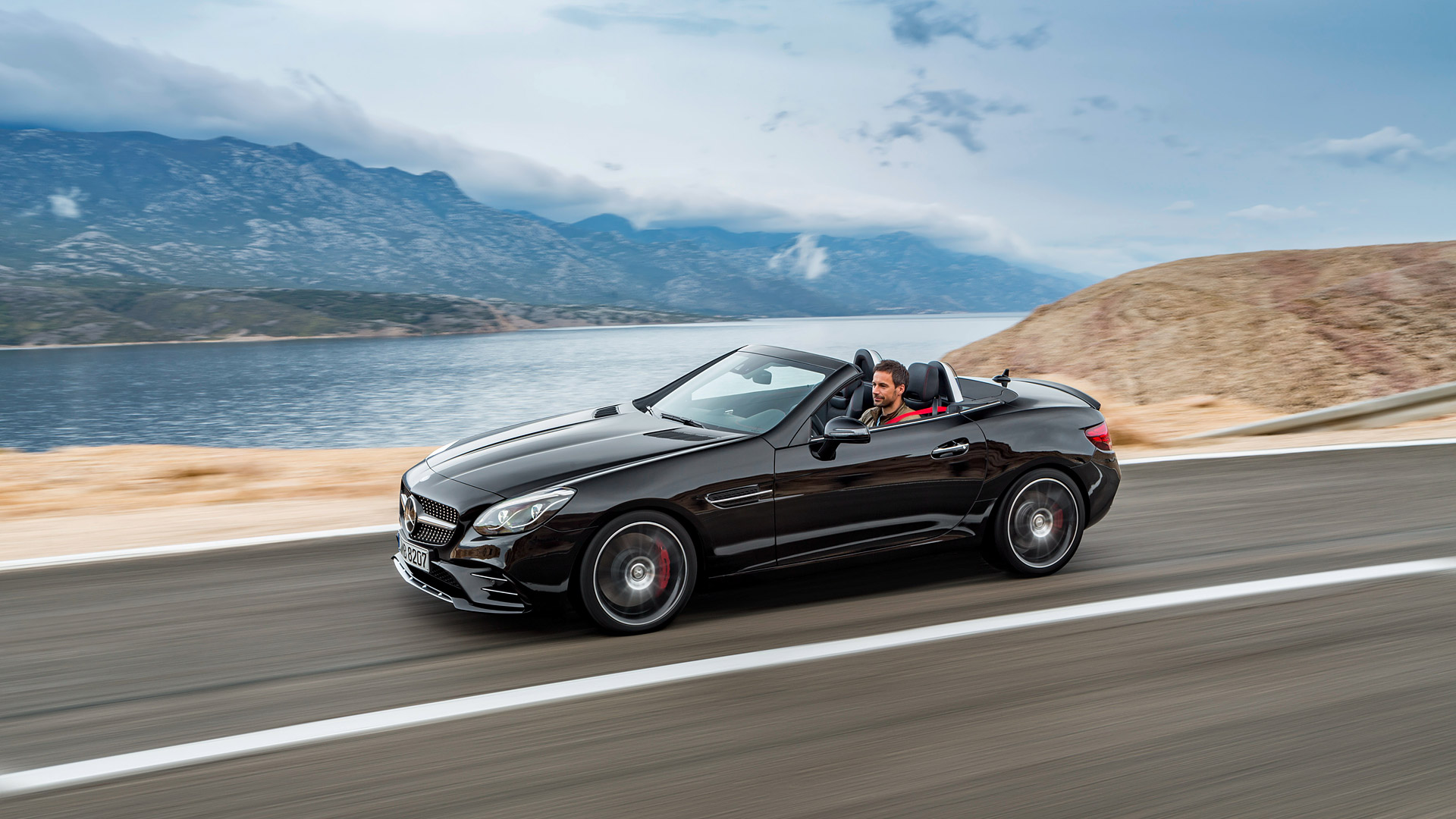 2017 Mercedes-Benz SLC43 AMG 4