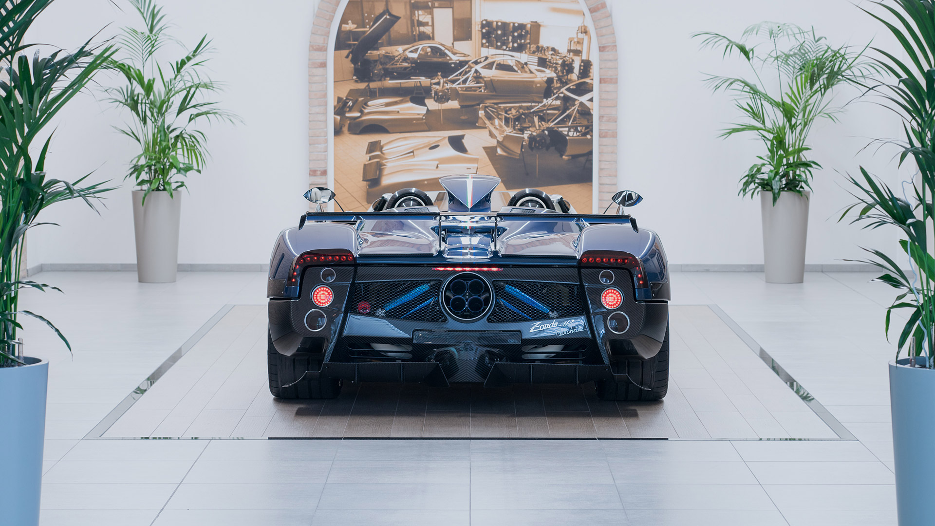 2017 Pagani Zonda HP Barchetta 4