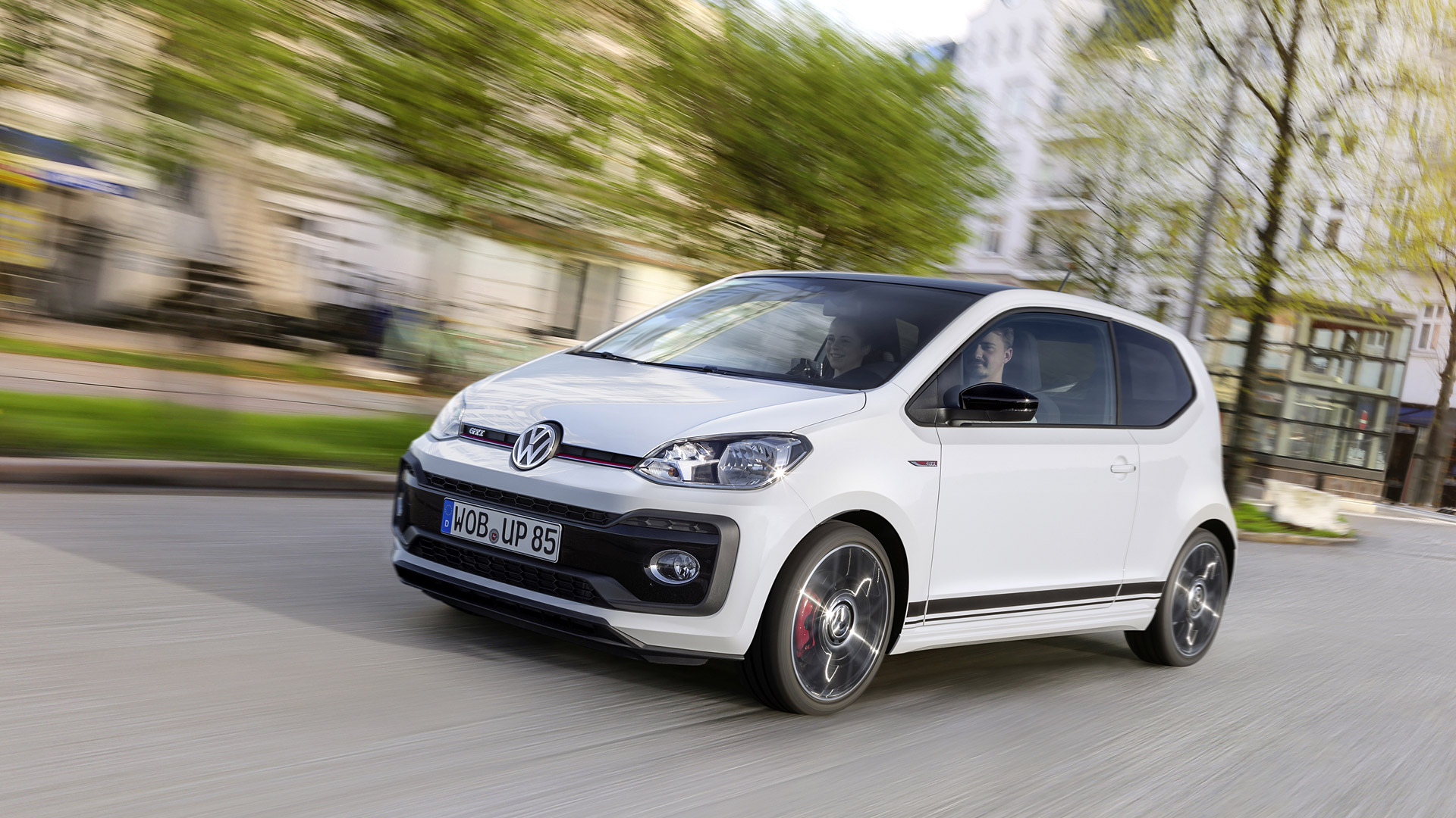 2017 Volkswagen Up GTI Concept 4