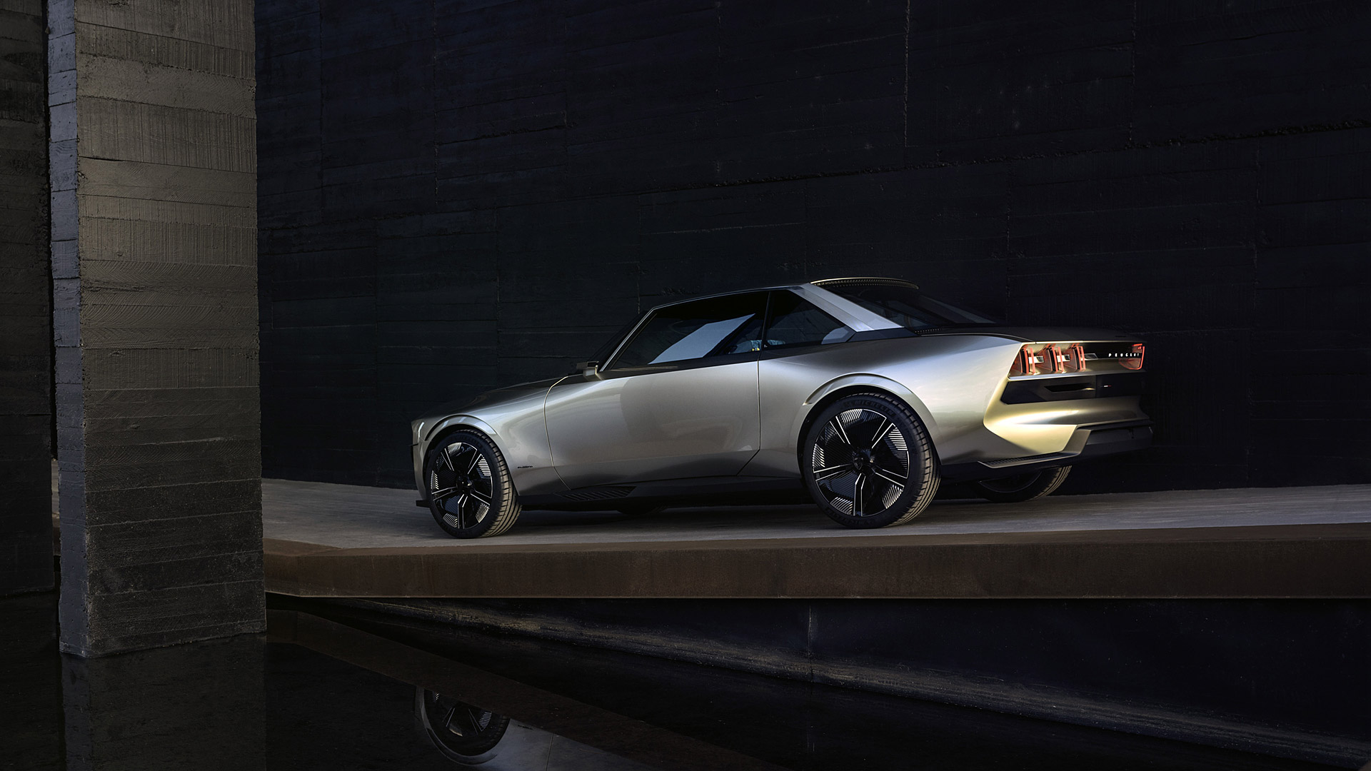 2018 Peugeot e-Legend Concept 4