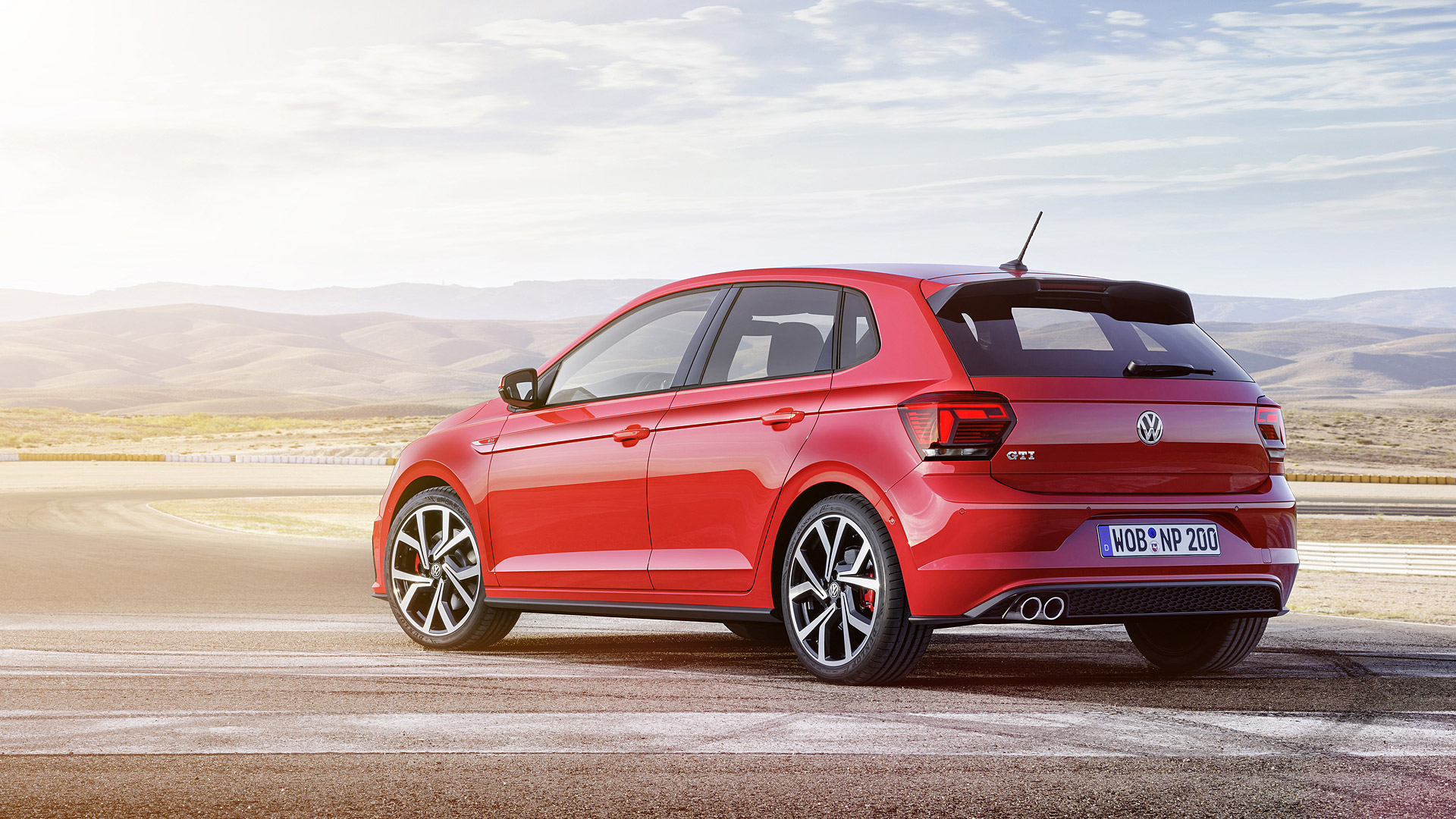 2018 Volkswagen Polo GTI 2