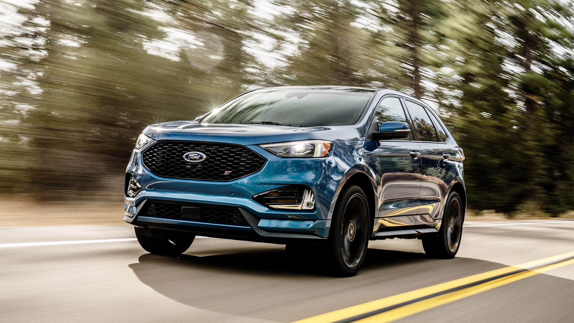 2019 Ford Edge ST 3