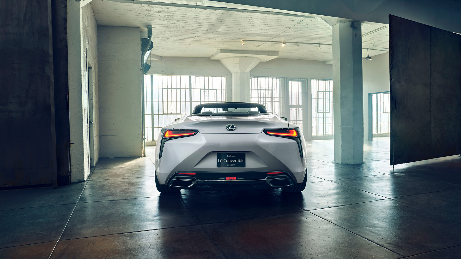 2019 Lexus LC Convertible Concept 4