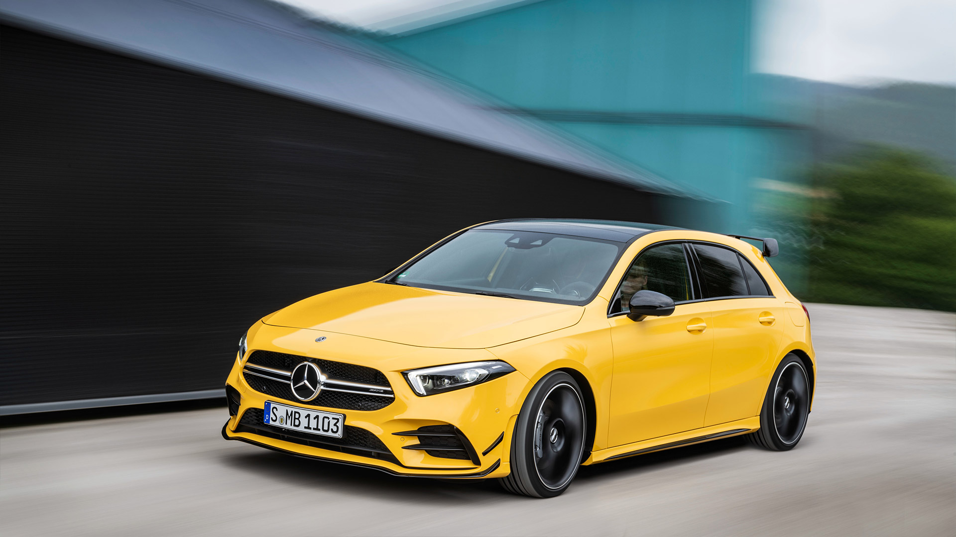 2019 Mercedes-AMG A35 5
