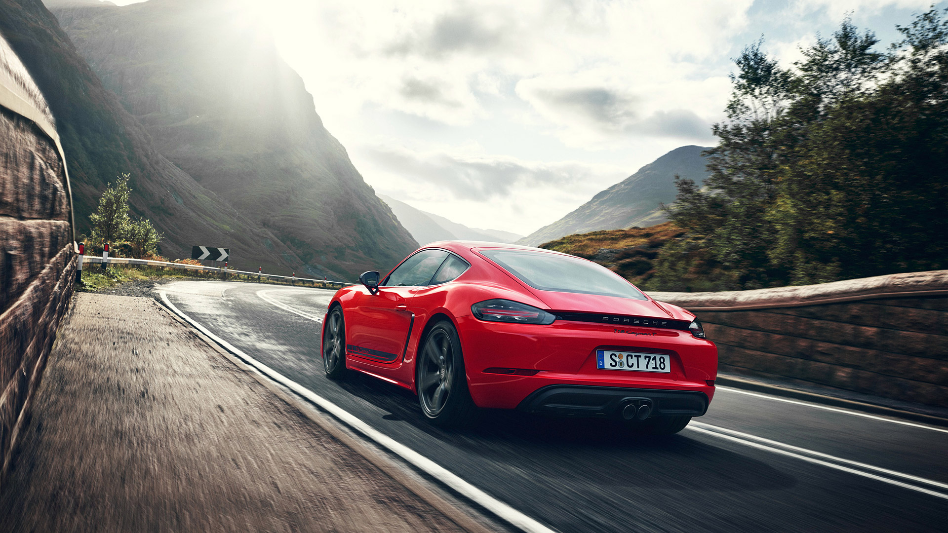 2019 Porsche 718 Cayman T 2