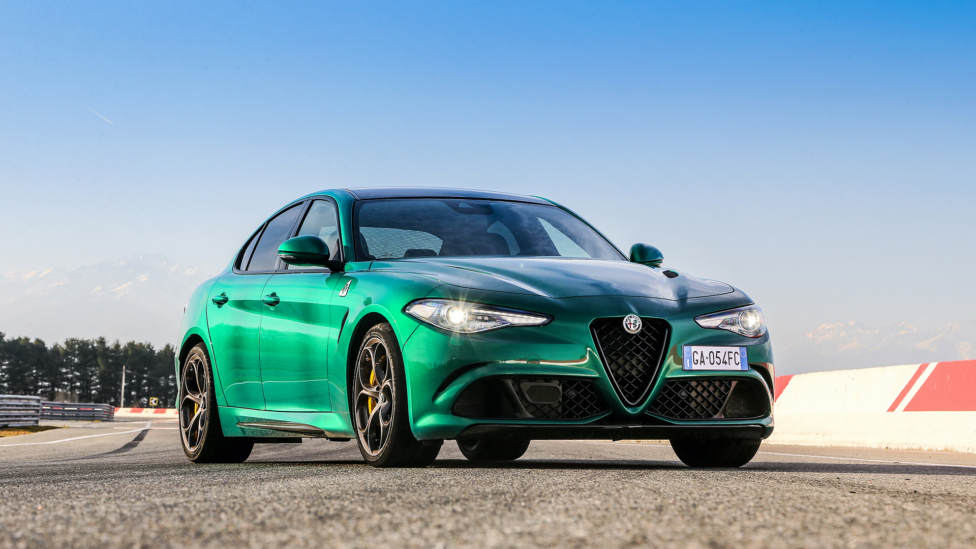 2020 Alfa Romeo Giulia Quadrifoglio