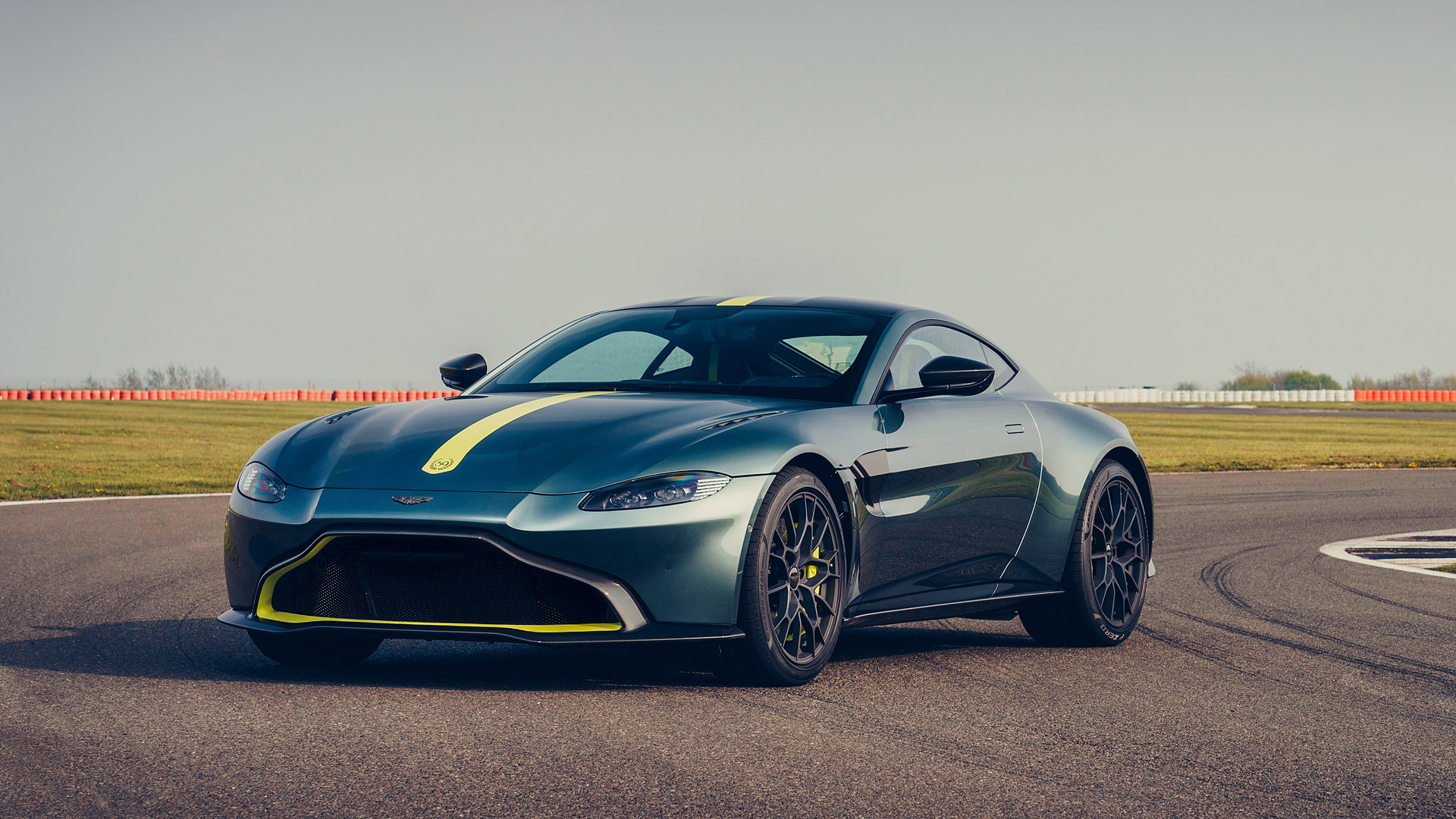 2020 Aston Martin Vantage AMR 5