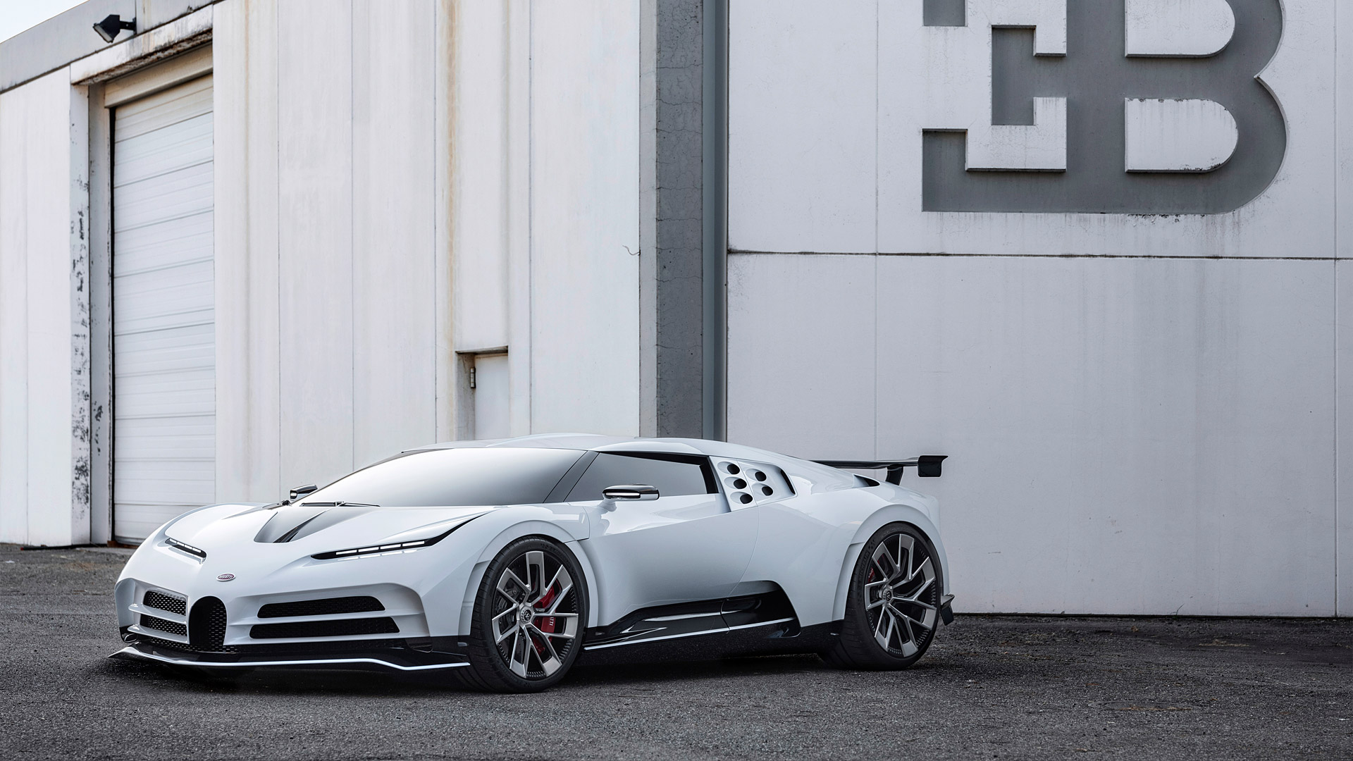 2020 Bugatti Centodieci 3