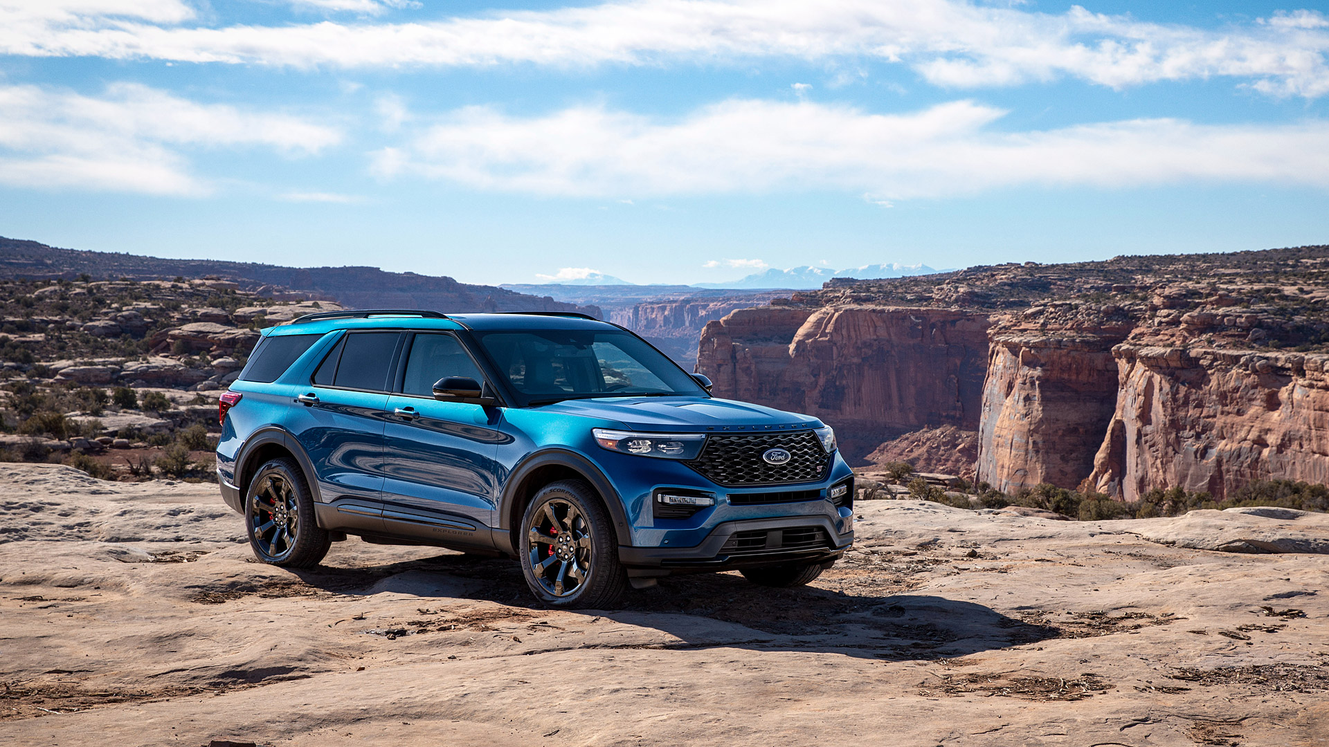 2020 Ford Explorer ST