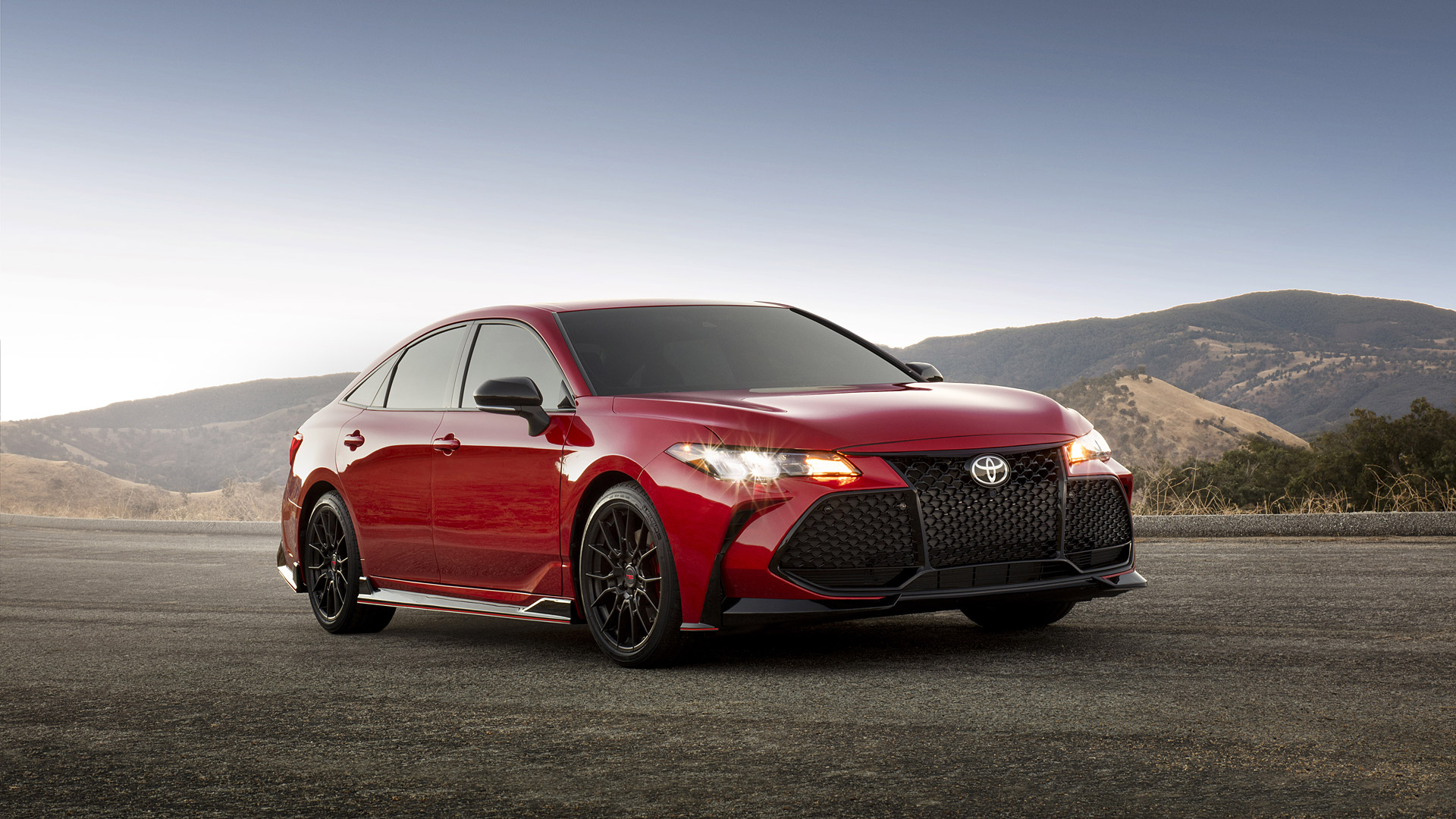 2020 Toyota Avalon TRD