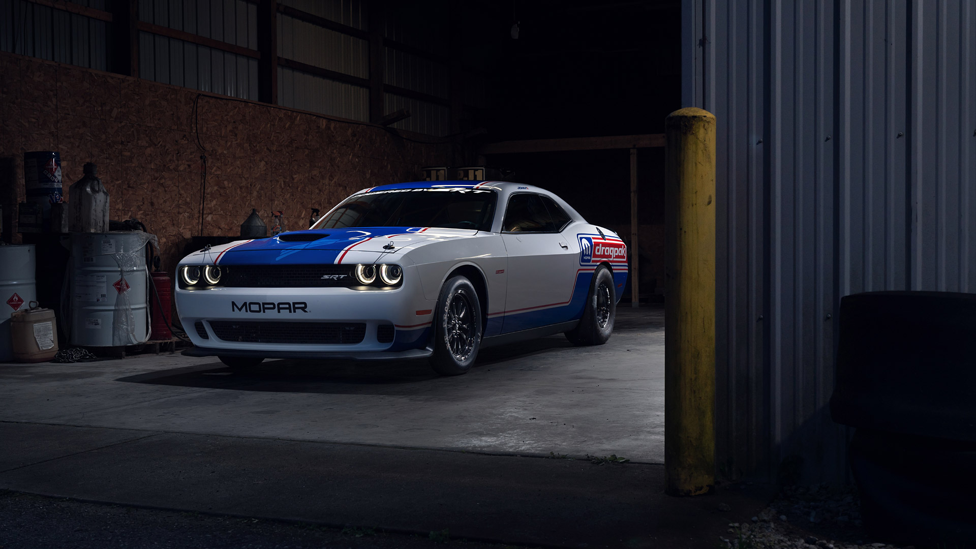 2021 Dodge Challenger Mopar Drag Pak 4