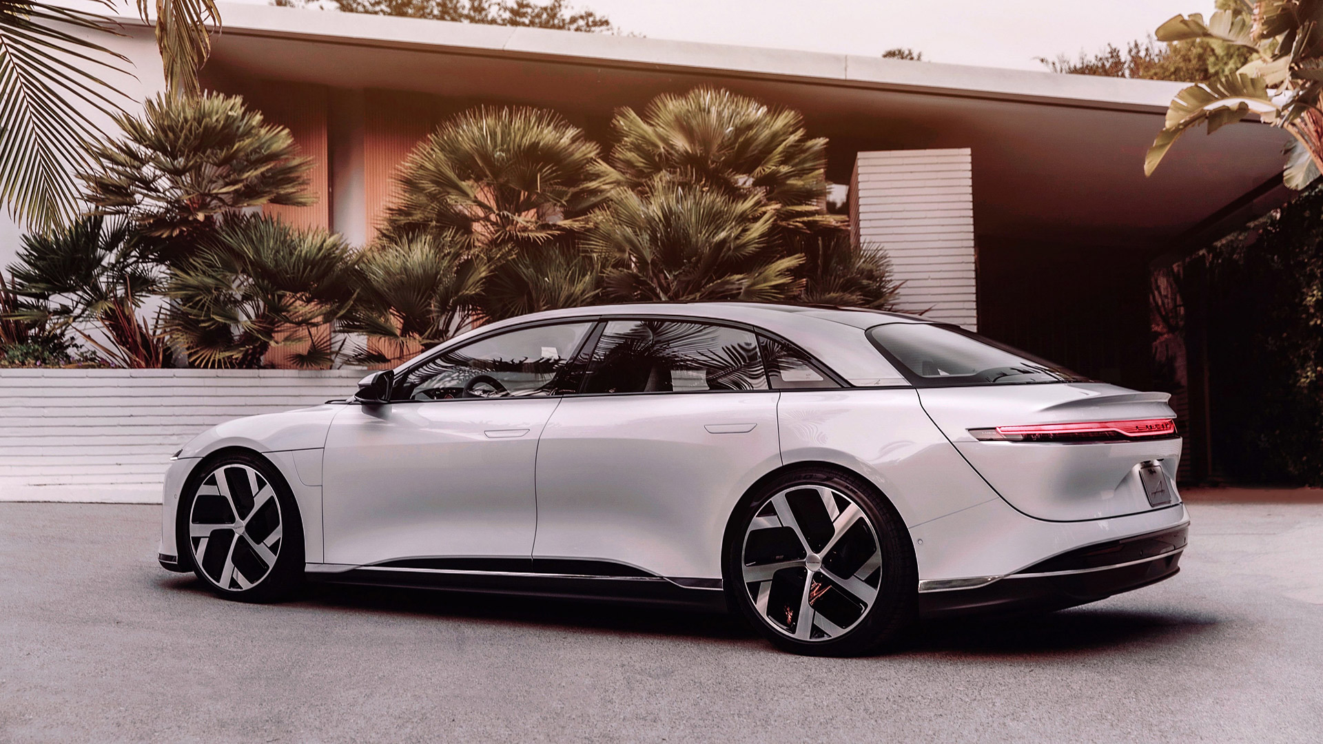 2021 Lucid Air 4