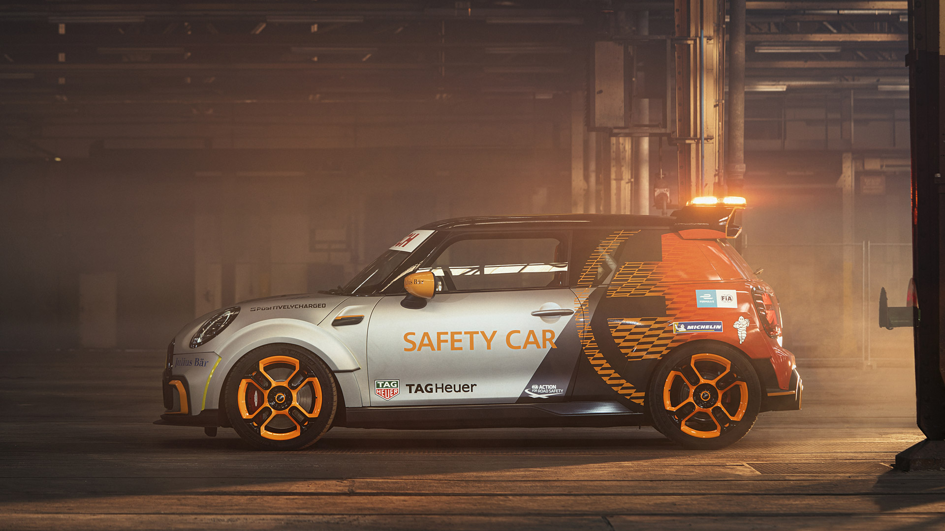 2021 Mini Electric Pacesetter 2