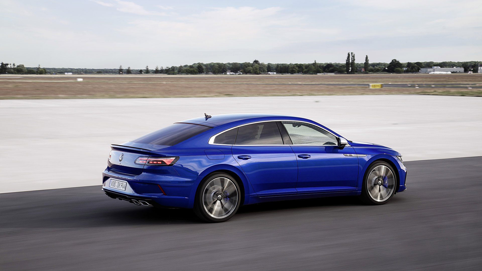 2021 Volkswagen Arteon R 2